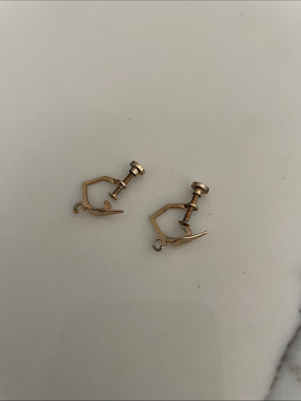 Gold-Tone Screw Back Earring Findings. You can add dangle parts